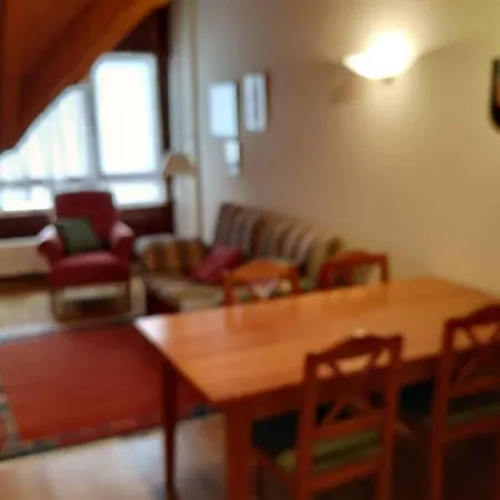 Apartment Atico En 6 Pax